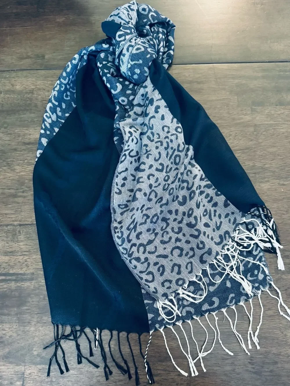 Blue Cheetah Leopard Animal Print Silk Pashmina Wrap Shawl Accessory
